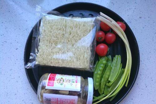 小番茄|营养又健康的早餐，这么做最省事儿了，10分钟用不了就上桌开吃