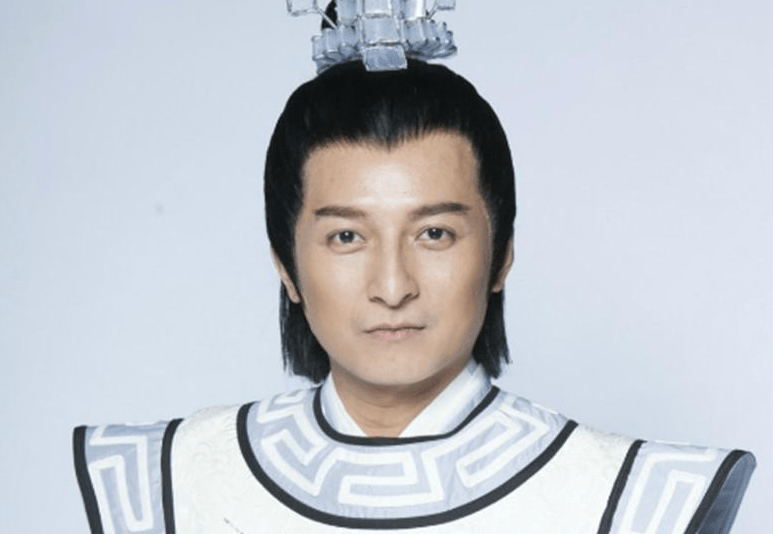 李维嘉|新《天龙八部》老牌演员云集，配角钟万仇瓜子脸鹰钩鼻撞脸李维嘉