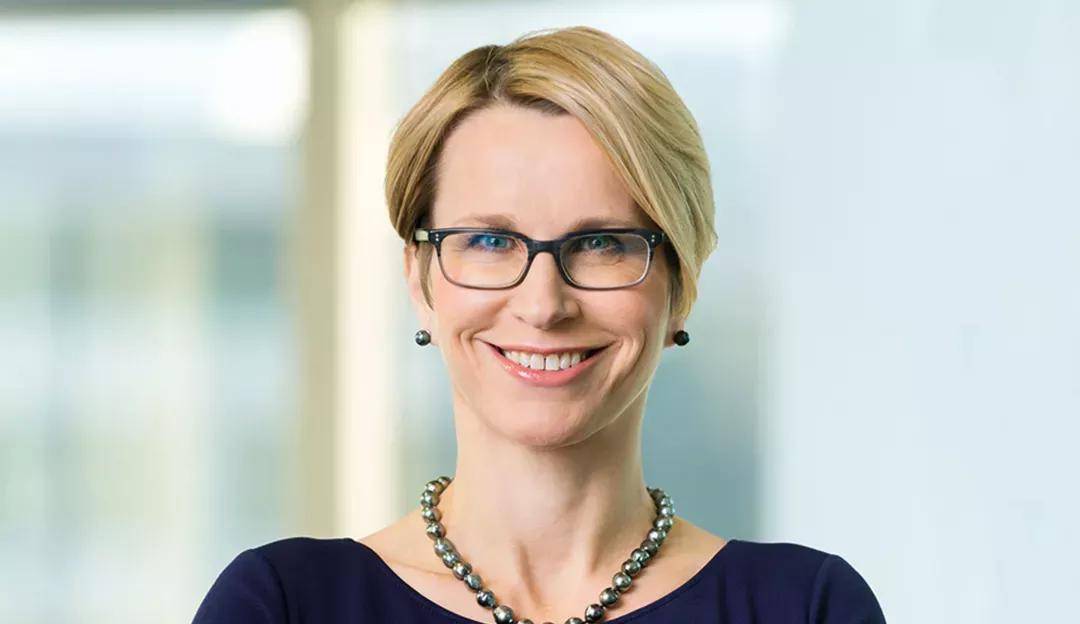 英国商界最有权势的女掌门人,是如何培养成长的?