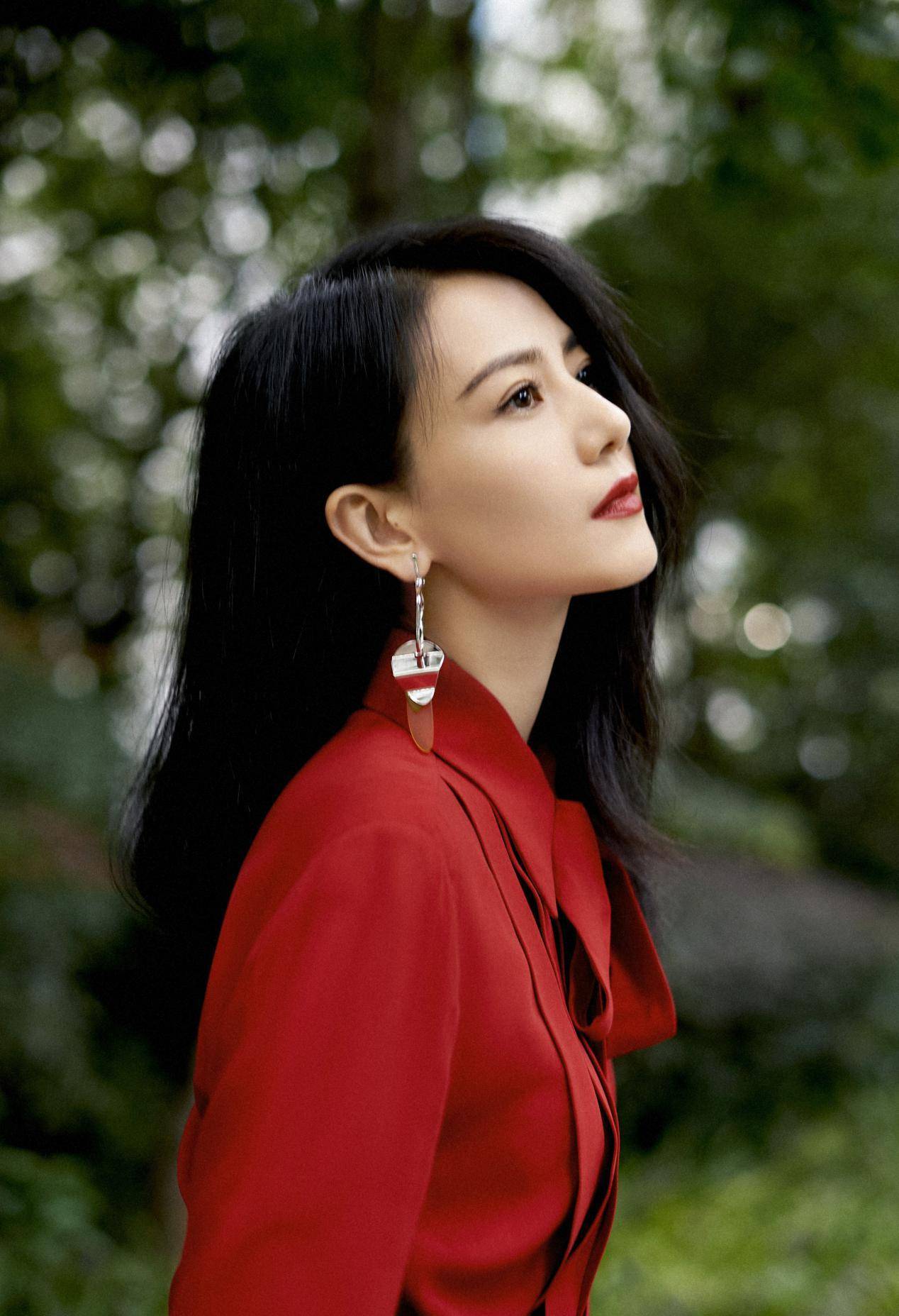 卷发|奔五的女人远离这3种“发型”，特别是第2种，显老还容易掉头发