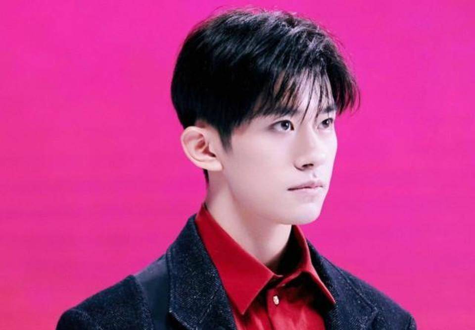 易烊千玺的电影预告片 8cb98dd5c7d54f7db9745e0ecb7c8c2b.jpeg