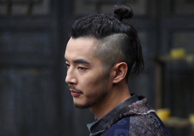 角色|22岁红遍全网，低调过了12年，34岁强势翻红，最终突破固定形象