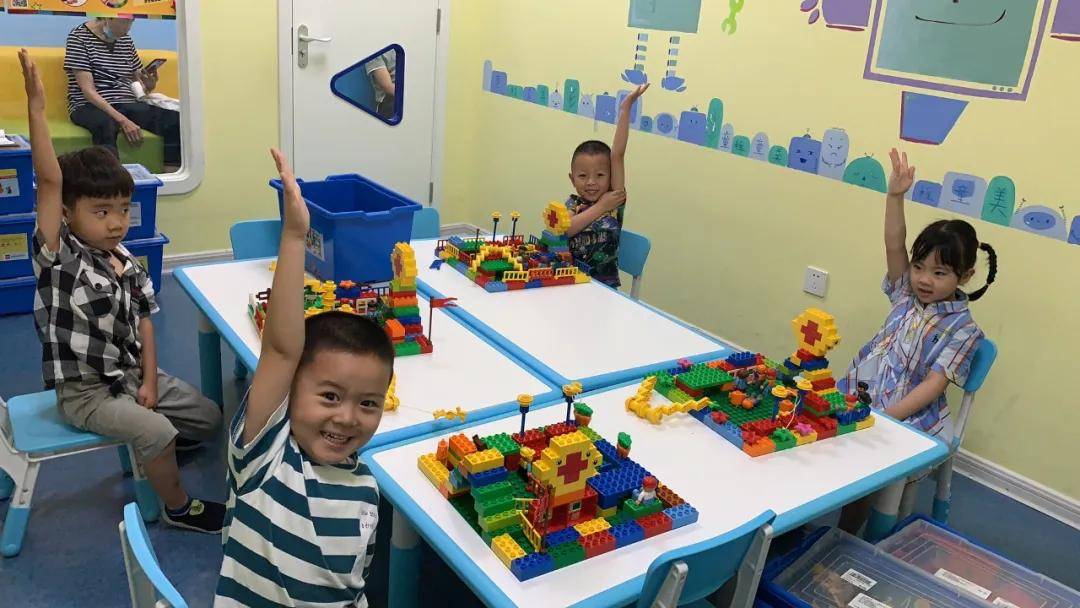 没有校外学科类辅导了别担心学好少儿编程语数外基础学科照样不发愁