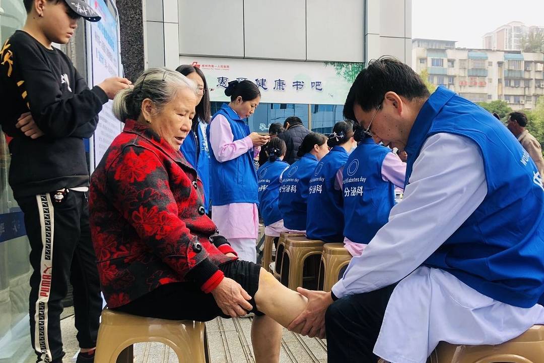 并发症|为何夏季糖尿病更“猖狂”？提醒：忌口4物，多喝3水，预防并发症