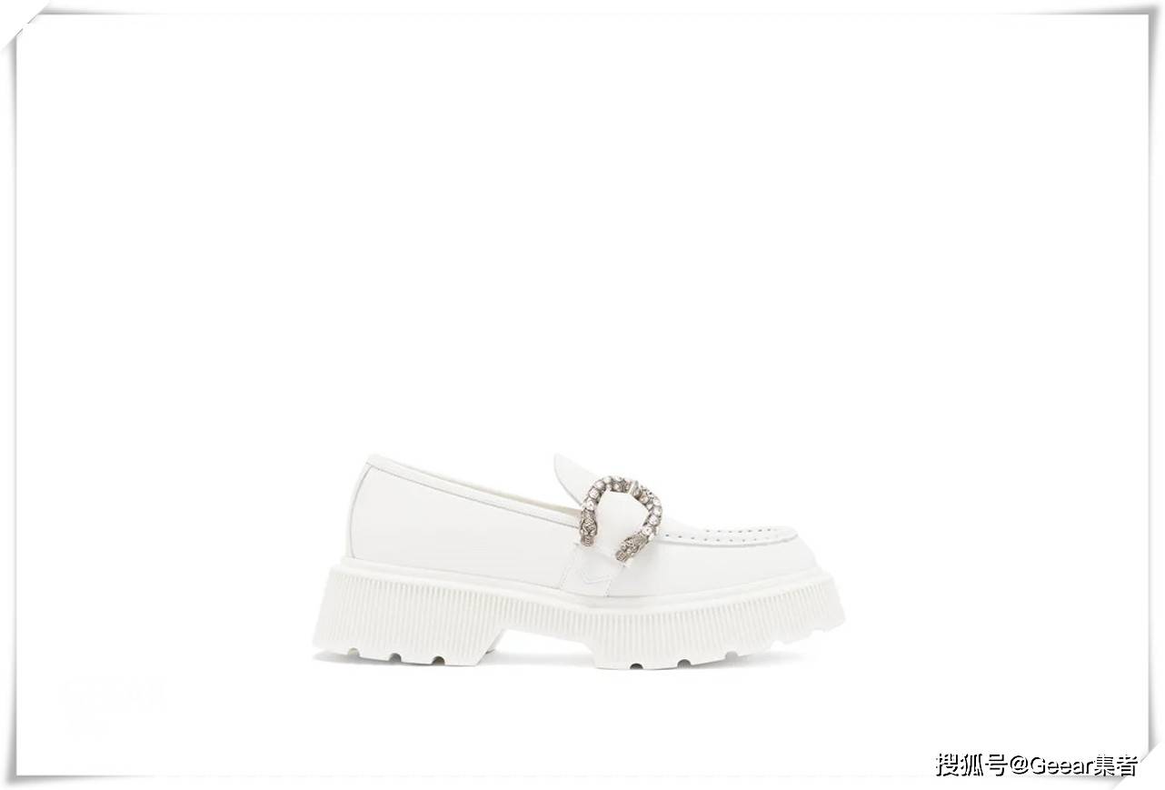 Loafers|趁秋冬季来临前，赶快入手这经典百搭鞋款就准没错！