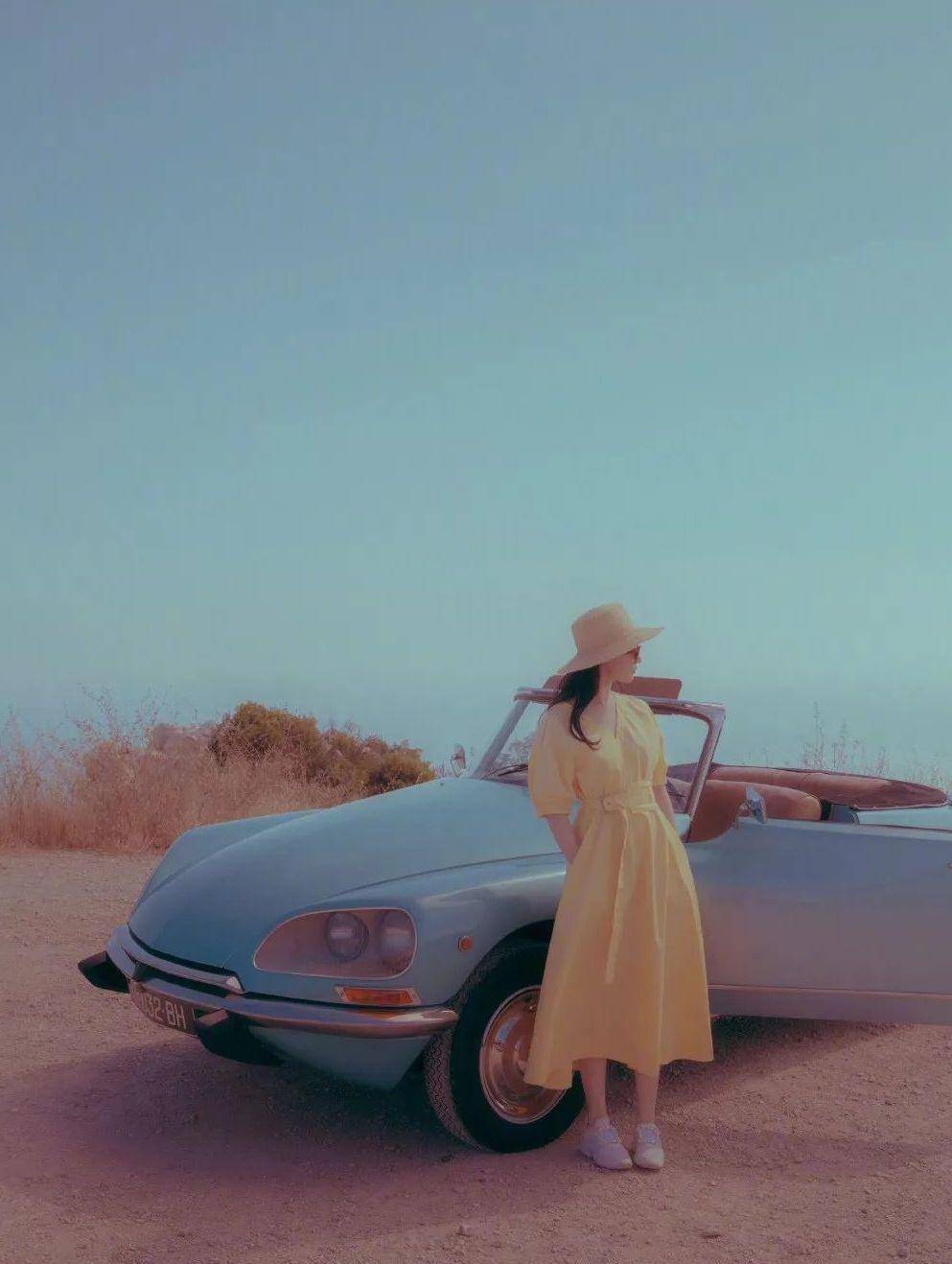 黑色|这个流行色太难穿?真人示范穿对了超显白,还会让心情变明亮!