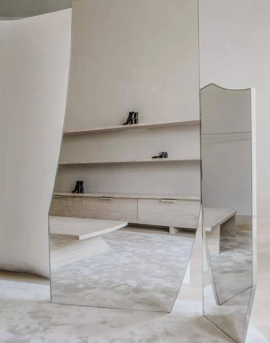 Maison|备受先锋们追捧的Maison Margiela马吉拉，究竟有什么魅力？