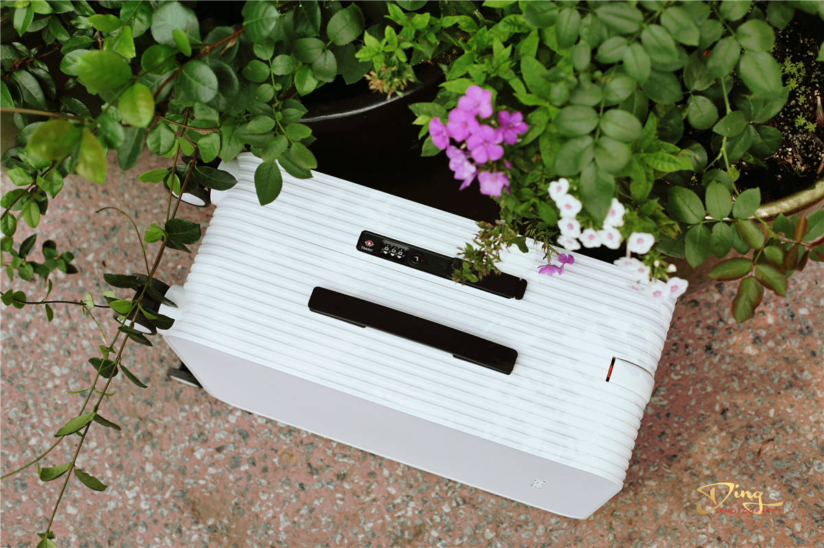 文化|装满希望的旅行箱，精致、好看、有质感，华熙LIVE是年轻人生活圈