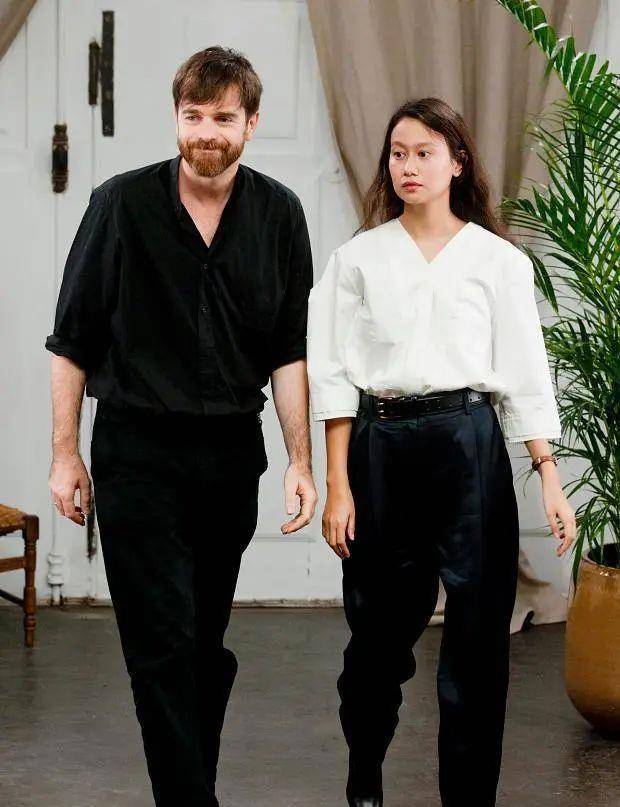 美人|美过Jennie，就这一张伪素颜、大方脸竟是“法国偷心贼”？