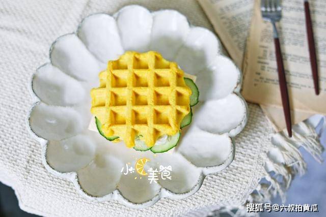 面包|扫除夏天炎热，早餐就吃这饼，咬一口还有馅儿，清爽的早餐