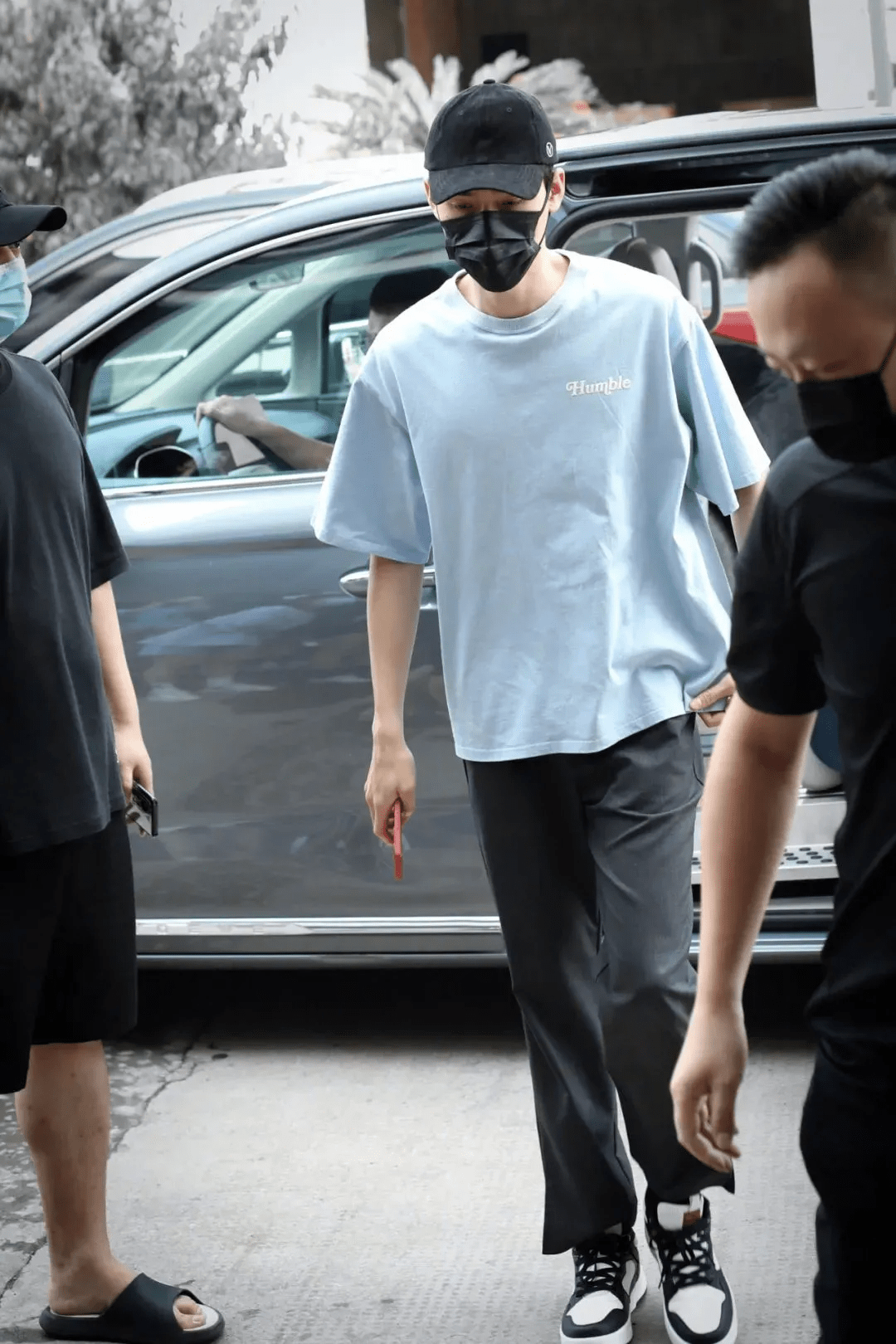 扣子|内娱男徳穿衣指南