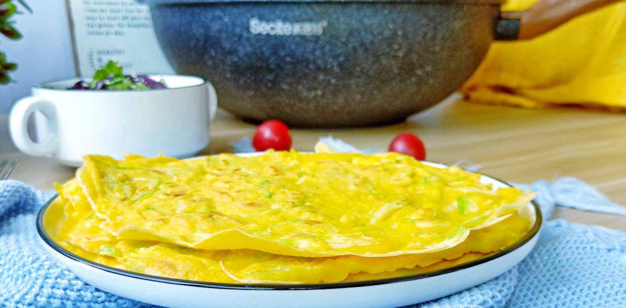 后用|早餐不知道吃什么，试一试西葫芦蛋饼，10分钟就能做好，简单好吃