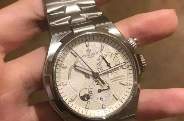 几十万的手表有哪些 95abcf743c07450d9ab9b173d2cb7689.jpeg