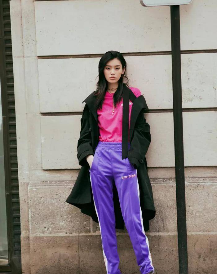 小个子穿什么衣服比较不显胖 b32e030db35f41c0baa468290e936585.jpeg