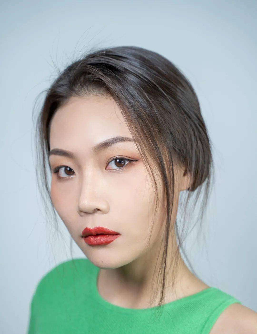 调整|赵露思调整发际线后显瘦10斤?提升颜值,拯救发际线小妙招来了!