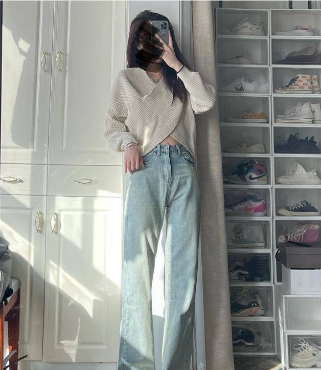 颜色|今夏流行一种穿法叫:“阔腿裤+运动鞋”,显瘦百搭,谁穿谁好看