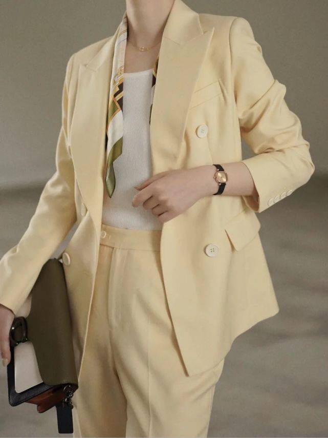 姐妹|几套小个子女生初秋look好看又显高，上身时髦哭了！