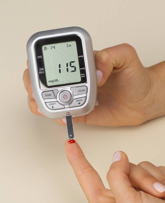 治疗|糖尿病人血糖高,身体有6个异常感觉,要赶快降血糖