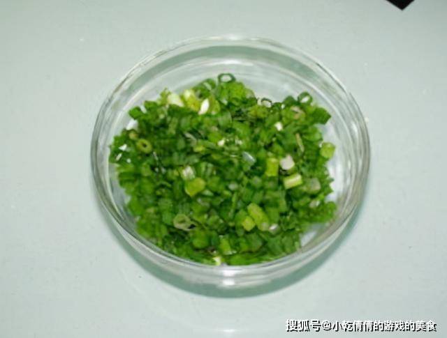 做法|早餐做鸡蛋泡泡,不发面不揉面,10分钟出一锅,比油条好做好吃