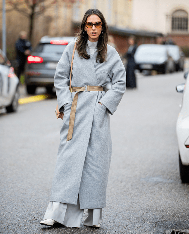 显得|定了!2021年的流行色是极致灰与亮丽黄,双色组合传递希望