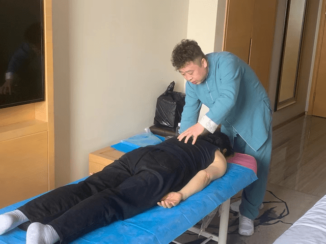 人物专访非物质文化遗产骨诊传承人王浩然