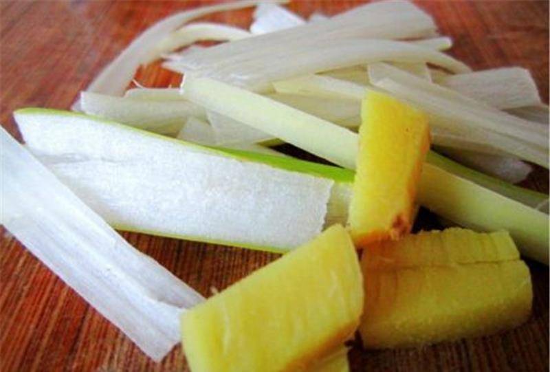 什么|鸭血就爱这样做,鲜嫩有弹性,馋的流口水,全家都爱吃