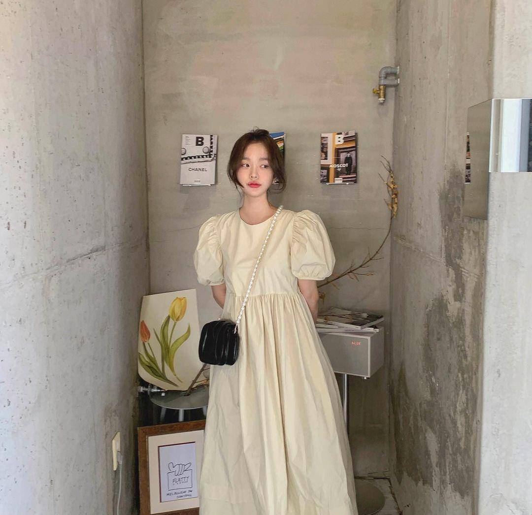 女神|穿连衣裙显瘦的关键在于选款,偶尔改变搭配思路,轻松穿出女神感