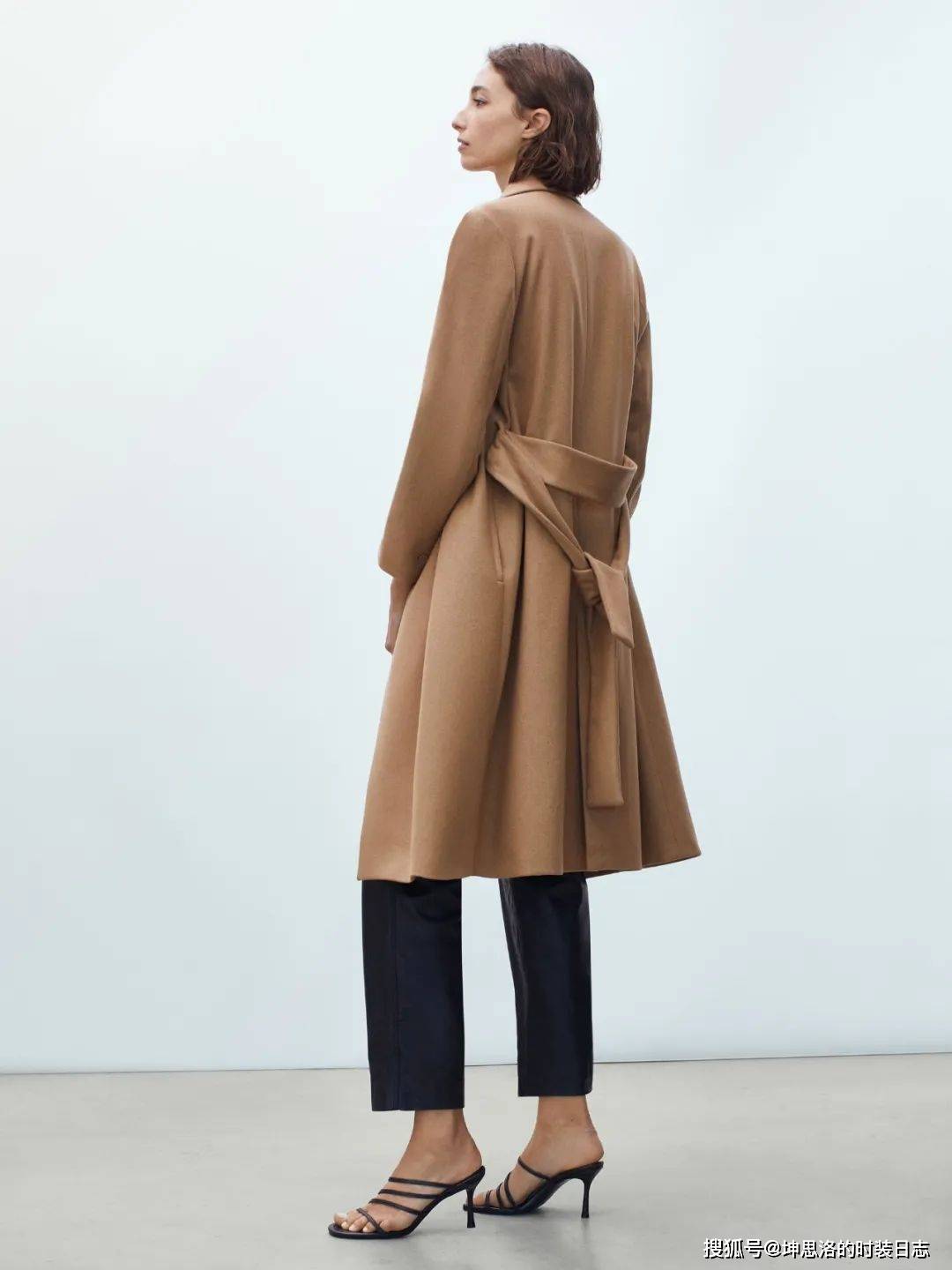 时装|Lookbook画册丨MASSIMO DUTTI 2021秋冬 都市简约摩登