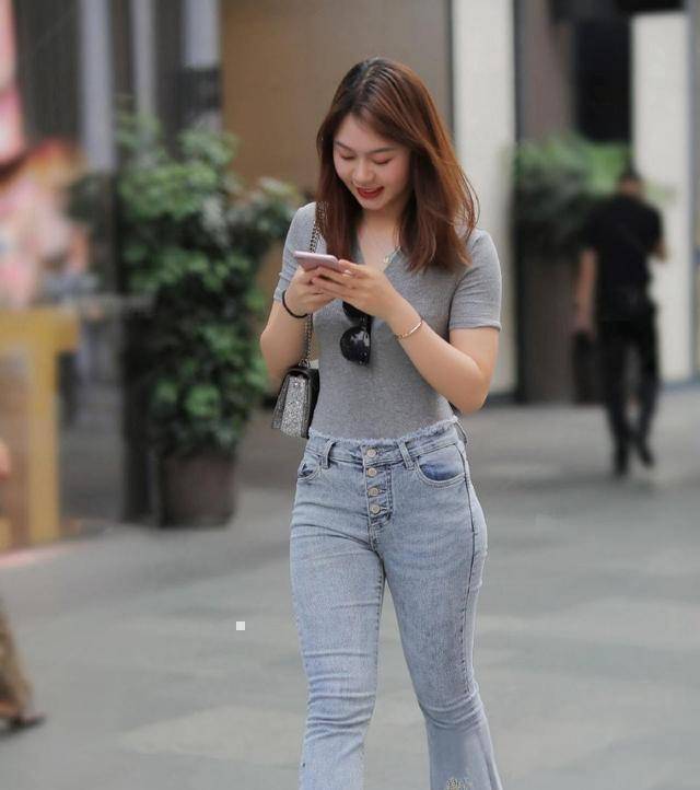 上半身|打底裤尽显时尚气息,增添层次美感,不仅时髦还无敌显瘦