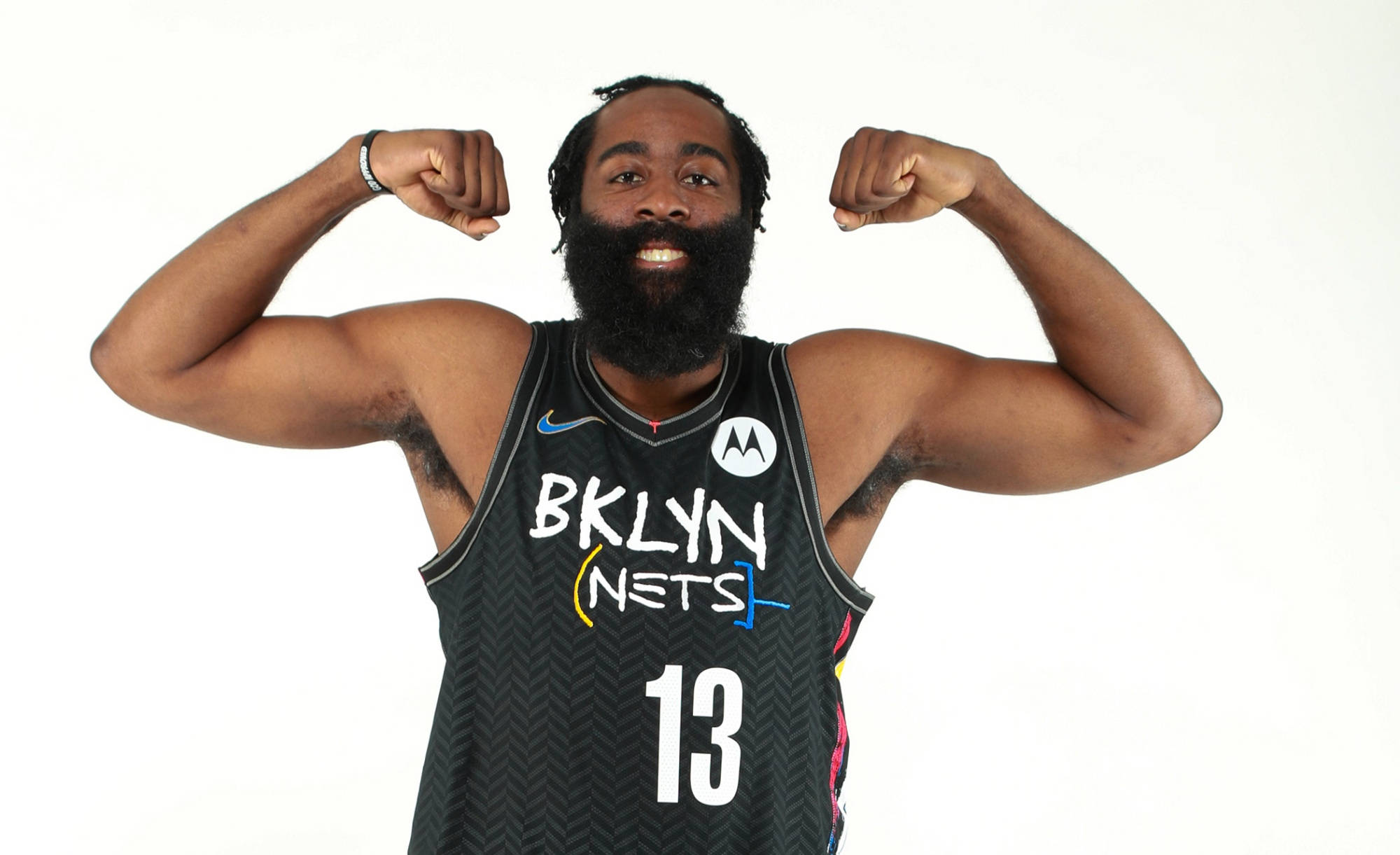 原创nba篮网官方齐为哈登庆生美媒晒成就拥五大代言生涯薪水近3亿