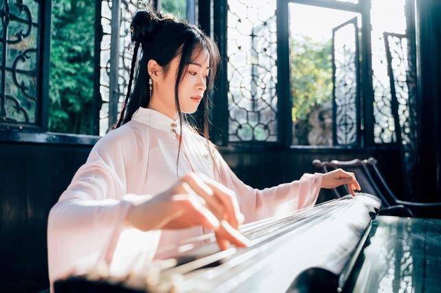 怎么才算二婚女 0af5b143b6b04a18ad2be8f4c6393d7e.jpeg