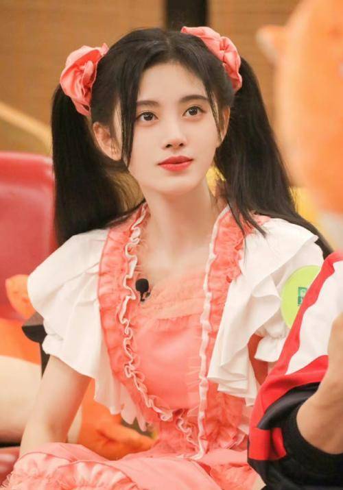 马尾|女明星集体装嫩？孙俪杨幂娜扎Baby杨超越鞠婧祎集体双马尾