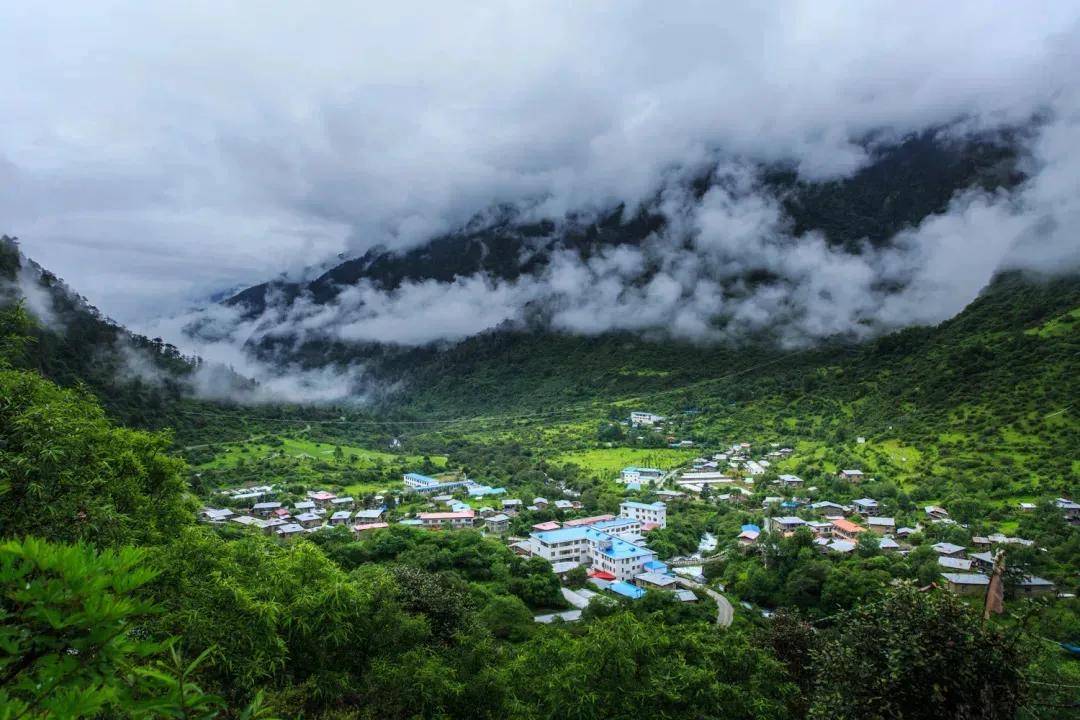 沿着"国之大道"219,走进边境田园玉麦乡!