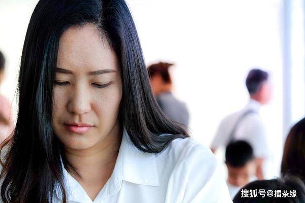 食欲|肝硬化患者，身体出现4个“变化”，肝硬化或在慢慢好转