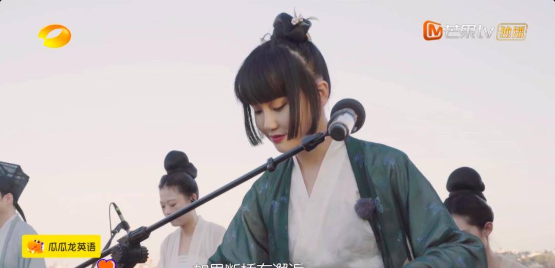 黑色|姐姐私服大盘点：张雨绮又纯又欲，郁可唯少女感十足，宁静太飒了