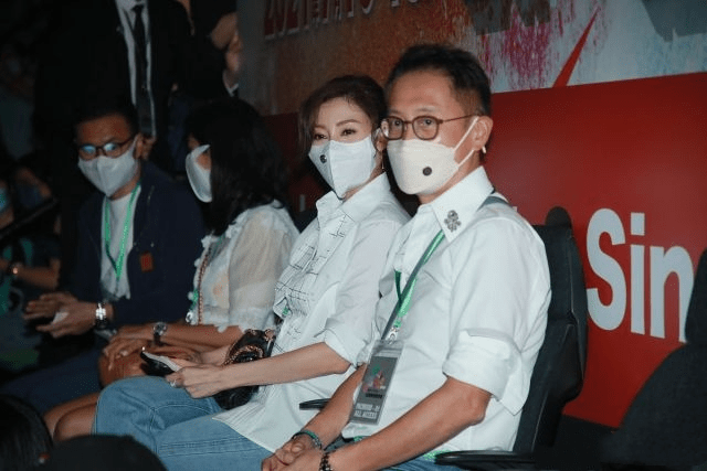 李嘉欣|李嘉欣姐姐生日,她长相平淡妈妈却貌美,嫁二婚富豪比许晋亨还帅