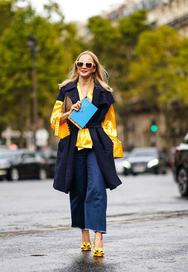 黑色|别再为服装乱搭颜色了，让黑色黄色加以结合，呈现低调又张扬的美