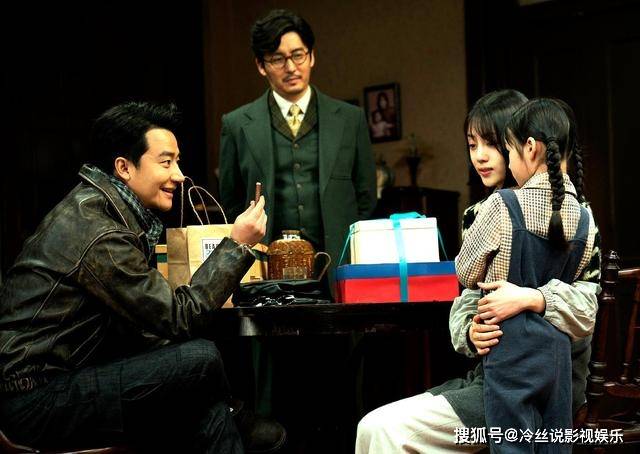 林桃|《瞄准》反响不错，能与《风筝》相提并论吗？该如何评价？