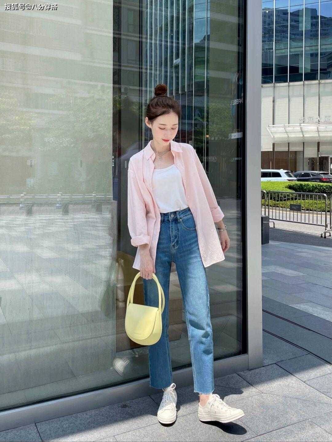 西裤|秋天，衬衫的“高级穿法”是这样的，搭配西裤知性干练，洒脱利落