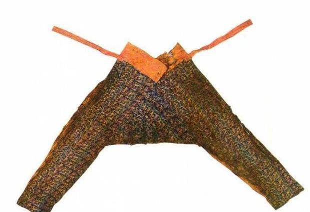 帝王|古代帝王和平民为何都穿开裆裤？是生理需要，还是缝纫工偷懒？