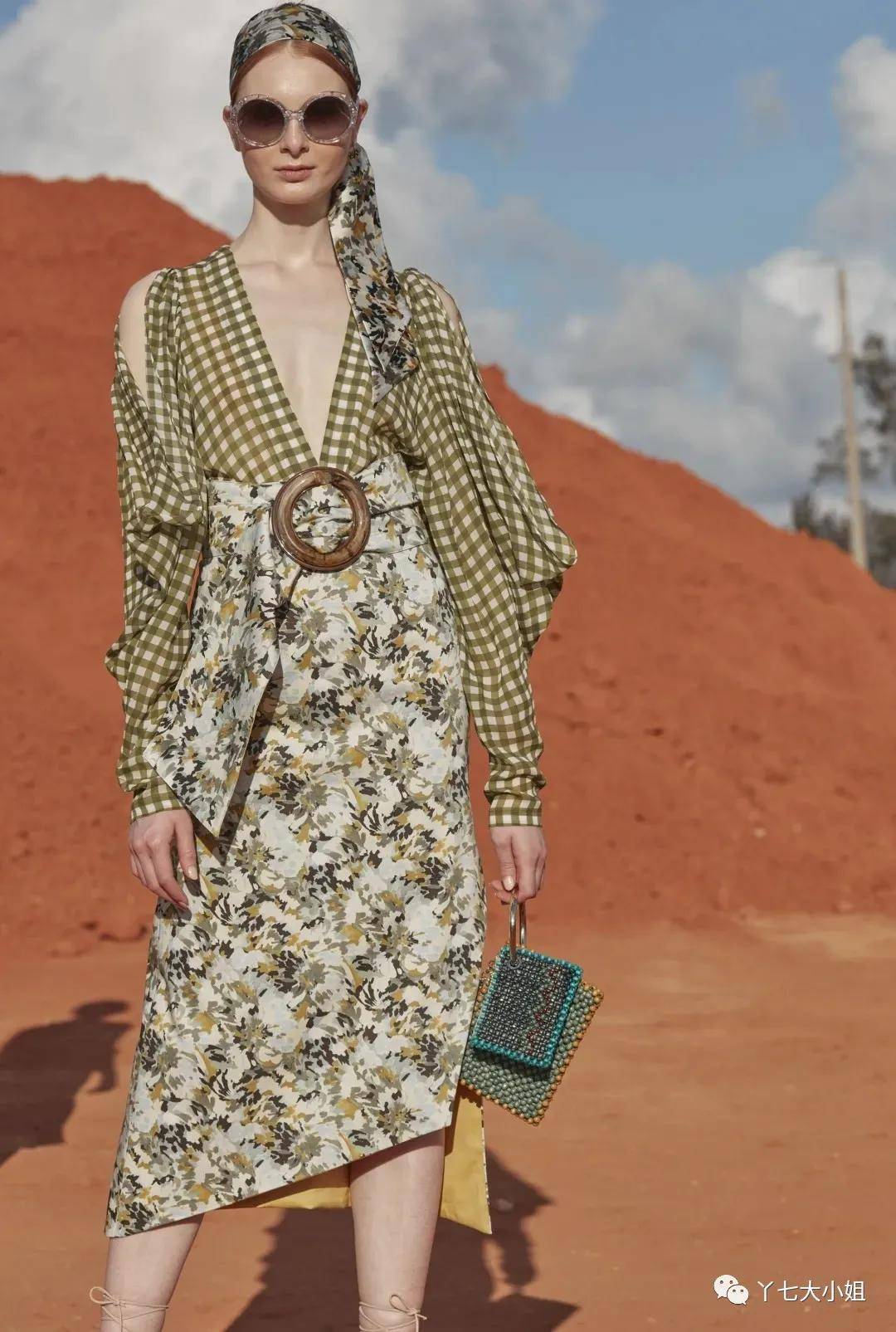 中性|入职季，我们需要准备哪些服装单品？