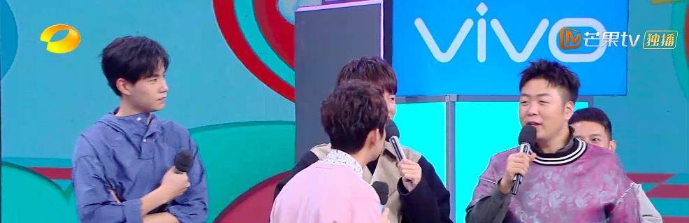 离场|胡一天不动脑子答错题目,维嘉生气摔衣服直接离场,金瀚开撩谢娜