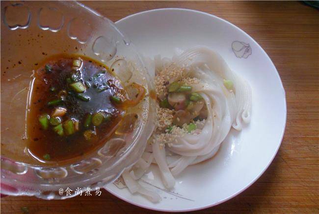 凉水|此款主食很简单，不用蒸，不用炒，五分钟搞定，广东人最爱