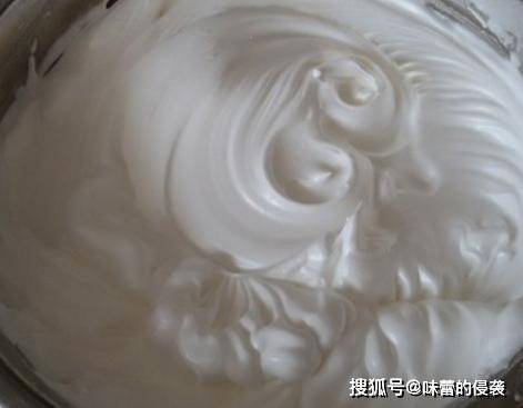 做法|烤箱不要闲置了，教你做蔓越莓戚风蛋糕，蓬松不塌陷，简单零失败
