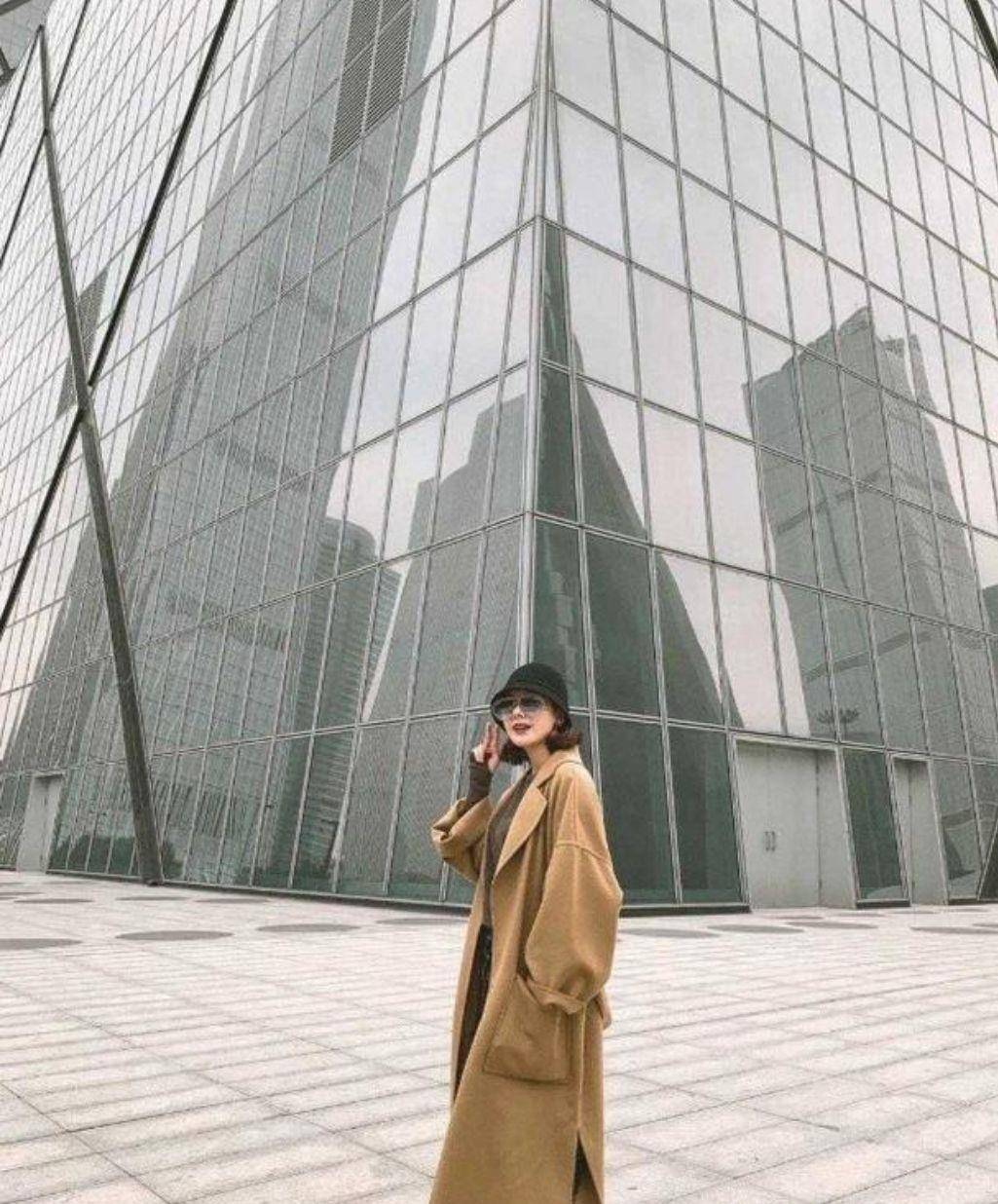 身材|郭晓东与程莉莎同框，程莉莎穿旗袍惊艳全场，看不出是44岁的人