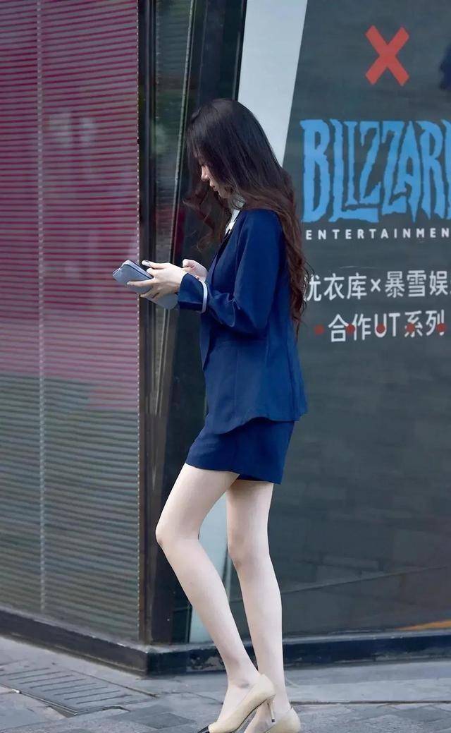 冲击|穿着打底裤不会让腰部产生冲击感，突出时尚与品质感