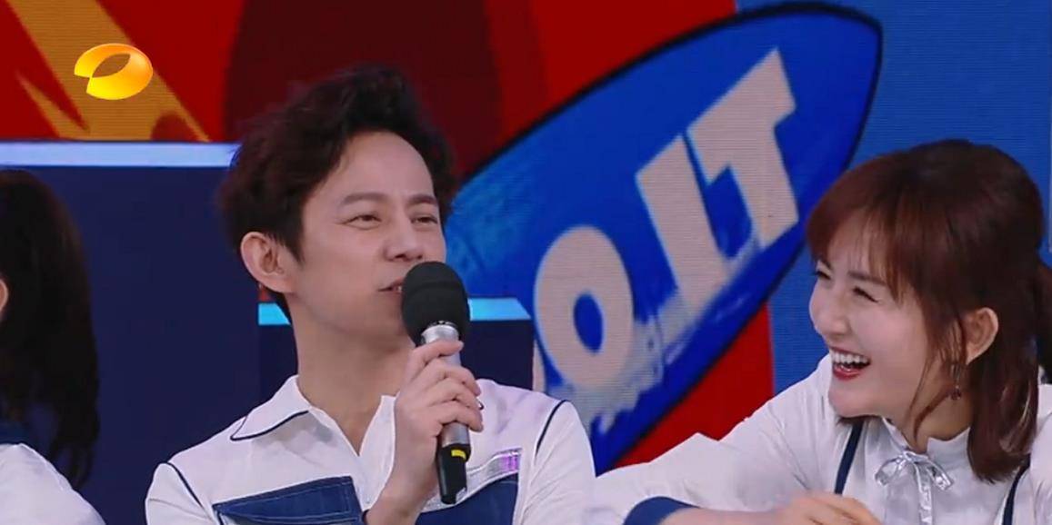 黄明昊|黄明昊连去两次快本，一期当场摔倒，一期还被谢娜扬言逐出师门