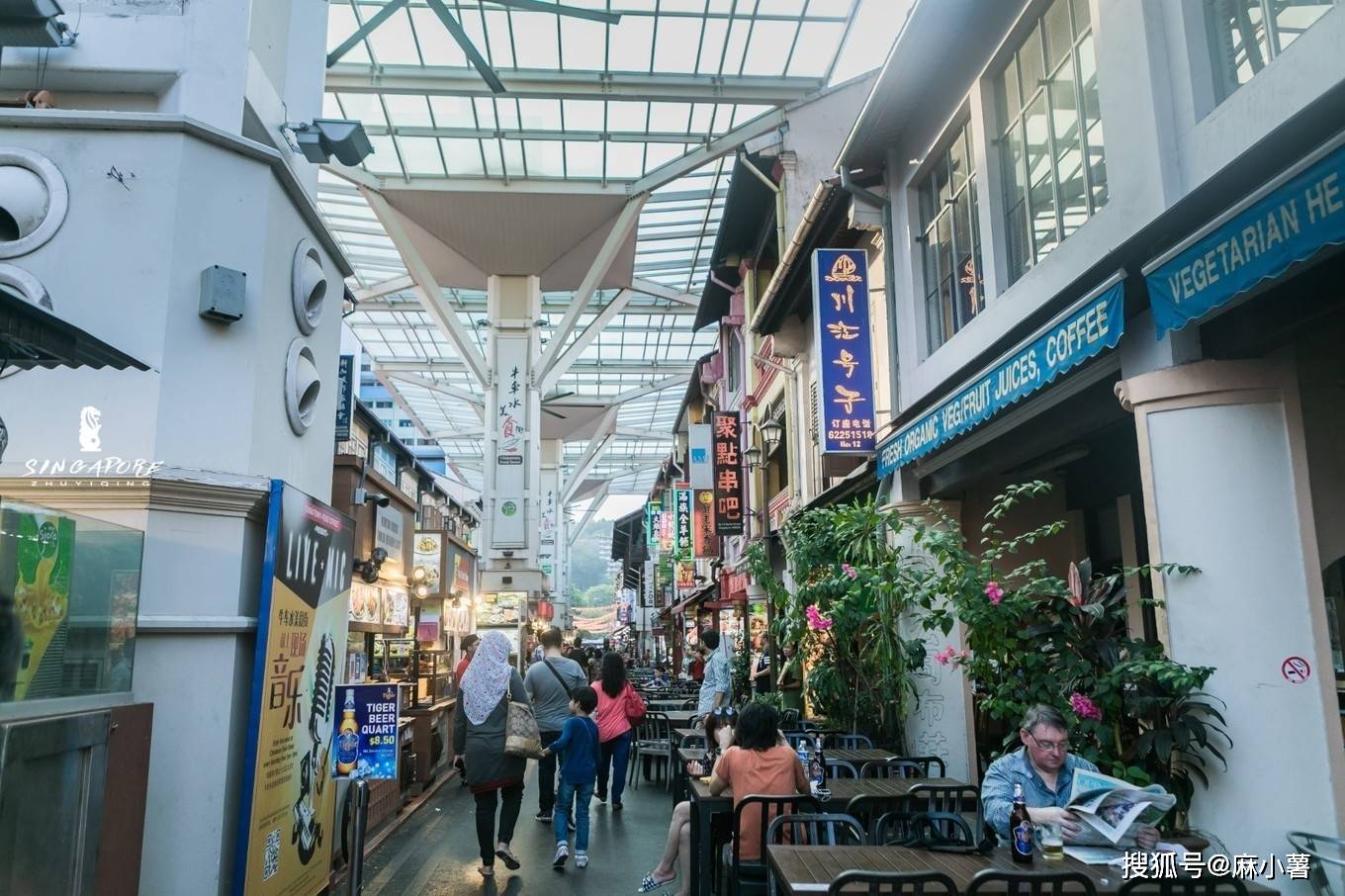 原创新加坡唐人街原来叫牛车水市区最热闹的地方聚集各种中国美食