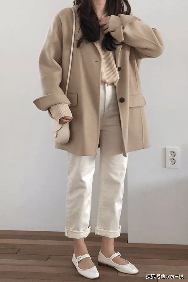 短裙|穿衣搭配: 开学季穿搭推荐