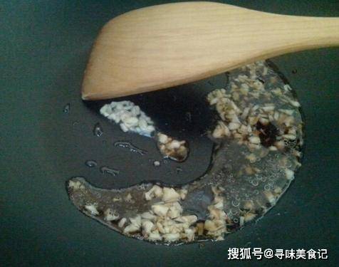 时间|广东特色小吃肠粉,晶莹剔透香糯Q弹,我家孩子早餐隔三差五要吃